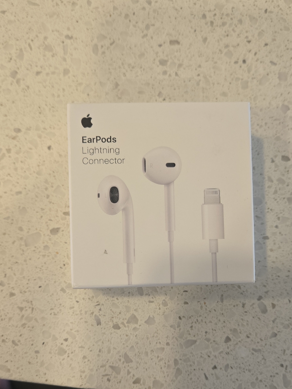 Apple EarPods Lightning Connector - White Wired Earbuds